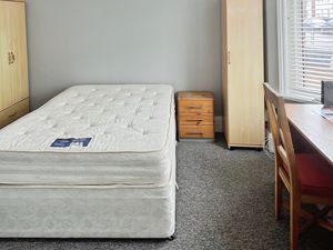 Photo 23- click for photo gallery